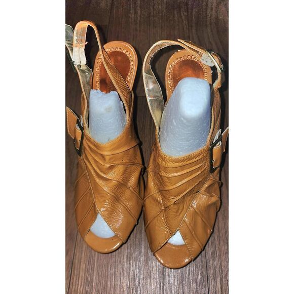 Vintage Luichiny Slingbacks  - Picture 1 of 7